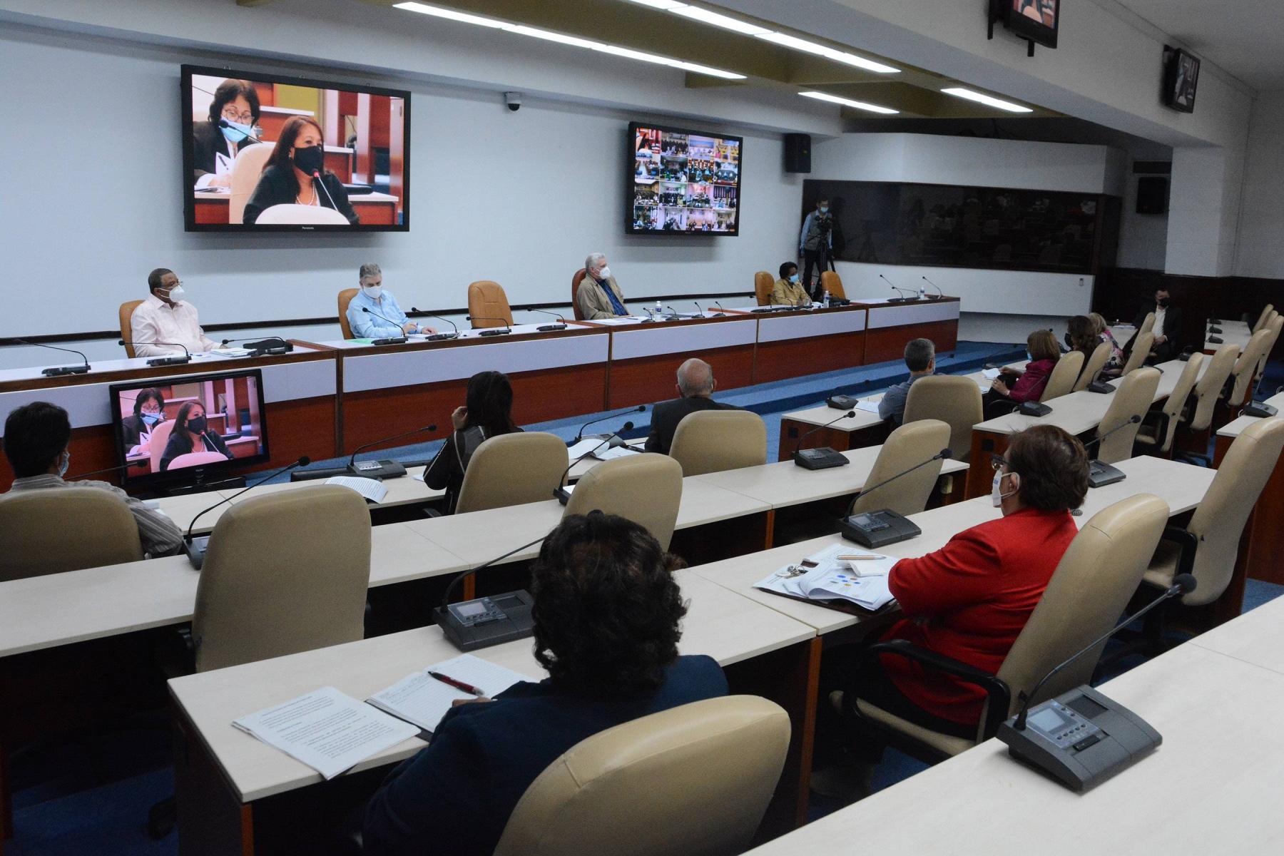Reunión de trabajo del Sistema Bancario Cubano en imágenes